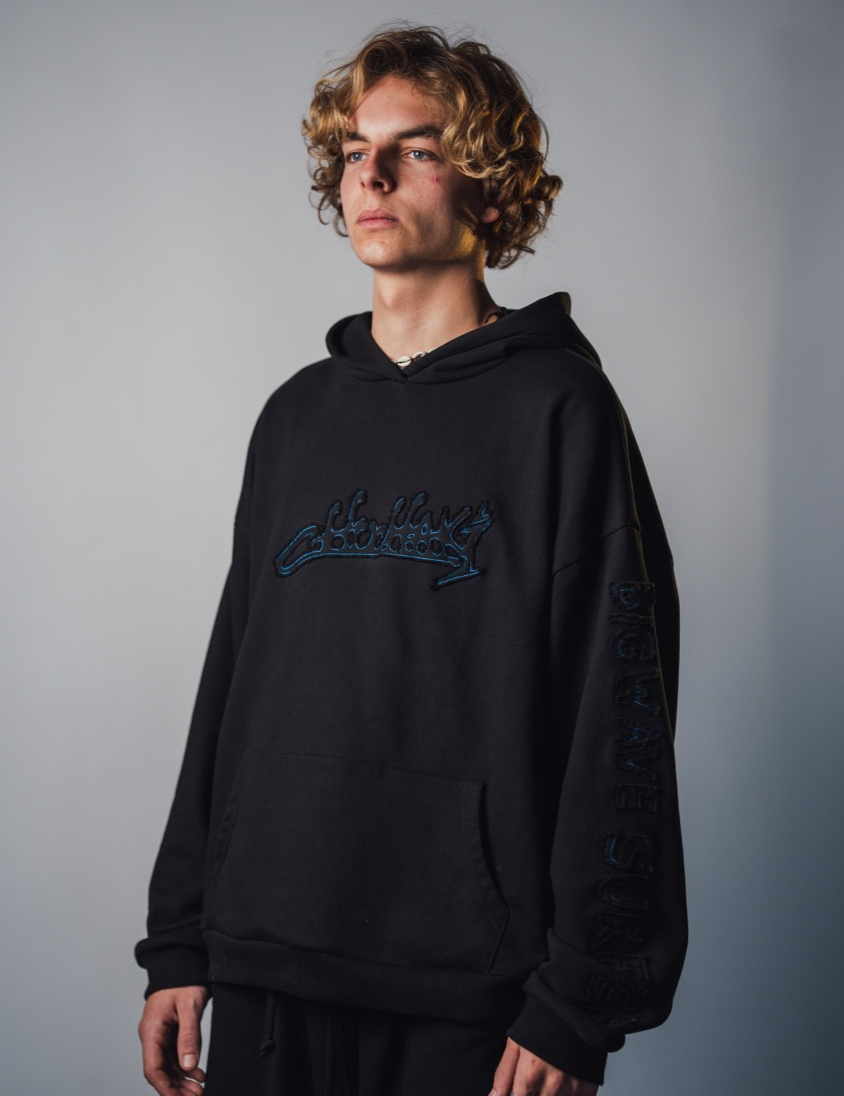 Big Wave Hoodie black – ChuchakiSurf